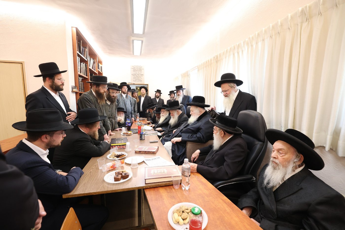 הגרש"ב סורוצקין בכינוס בד"צ 'העדה החרדית'