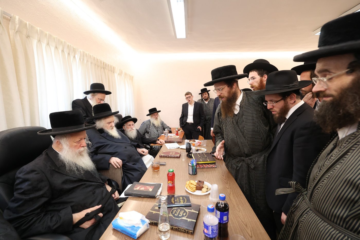 הגרש"ב סורוצקין בכינוס בד"צ 'העדה החרדית'