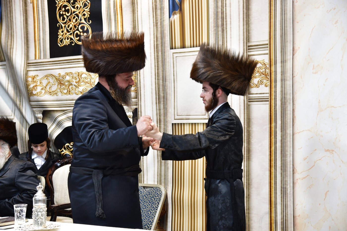 ערב ומוצש"ק אופריף בחצה"ק קרעטשניף קריית גת