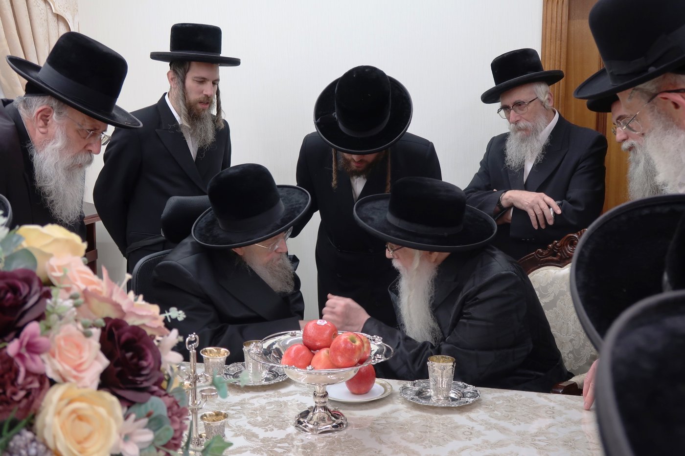 האדמו"ר מצאנז בביקור אצל האדמו"ר מסלונים