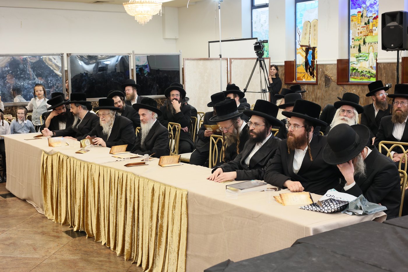 מעמד חלוקת פרסים בצאנז ירושלים