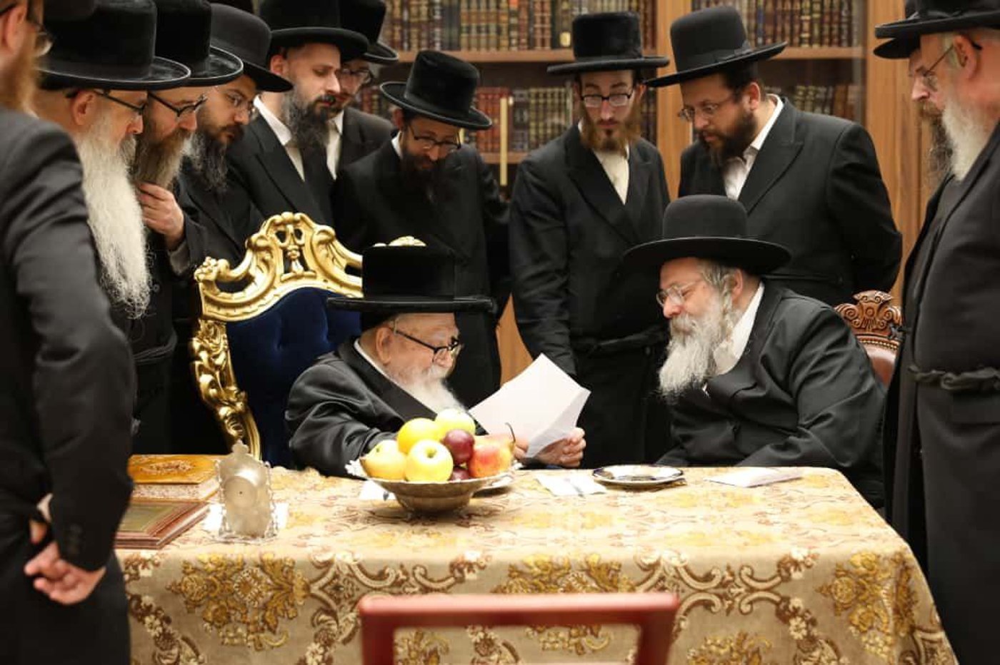 הרה"צ רבי נחמיה אלתר בביקור אצל האדמו"ר מסקווירא