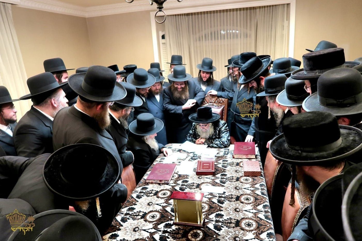 הרה"צ רבי נחמיה אלתר בביקור אצל האדמו"ר מסאטמר 