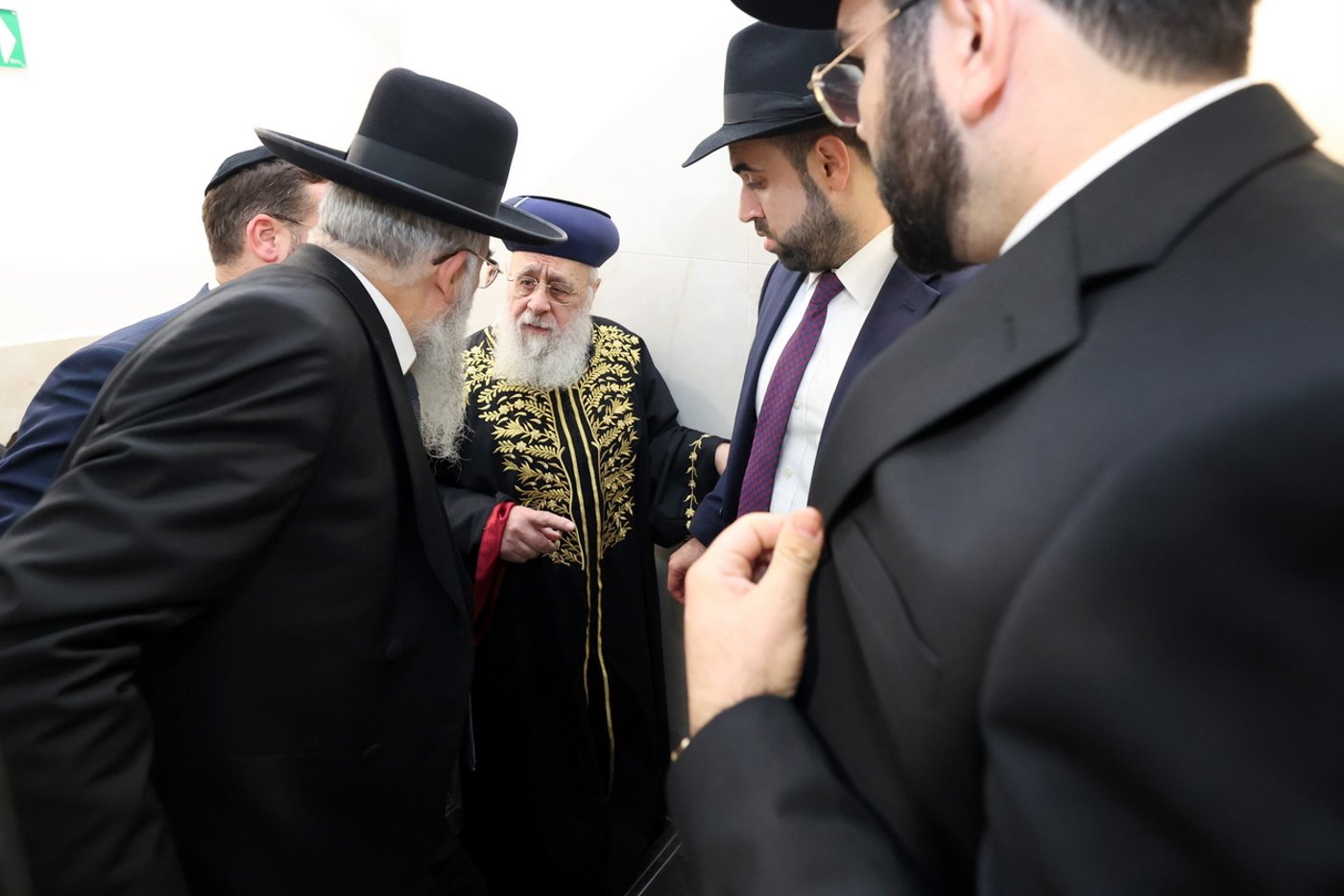 י"ב שנים למרן הגר"ע יוסף זצ"ל