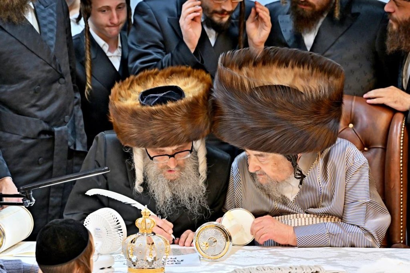 מעמד הכנסת ס''ת לזכותו של הגה''צ רבי רבי יעקב מאיר שכטר