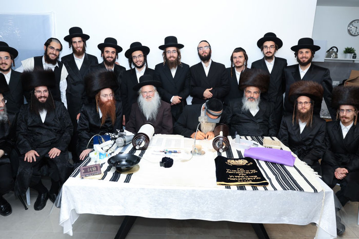 הכנסת ספר תורה לישיבת ברסלב לבעלי תשובה 'נשמת ברסלב'