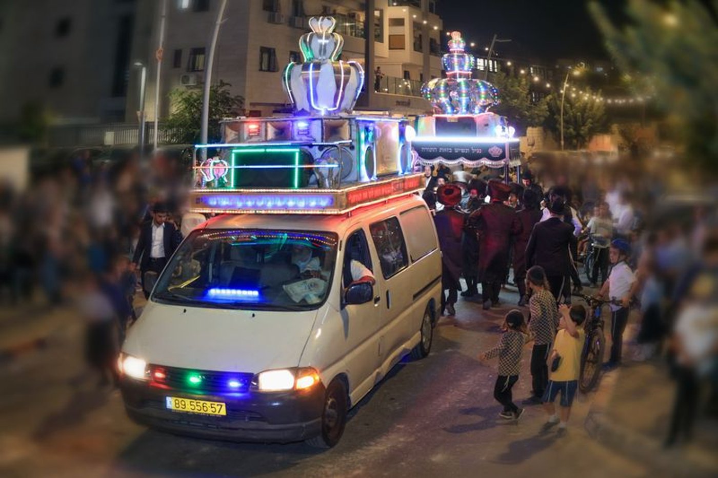 הכנסת ספר תורה לישיבת ברסלב לבעלי תשובה 'נשמת ברסלב'