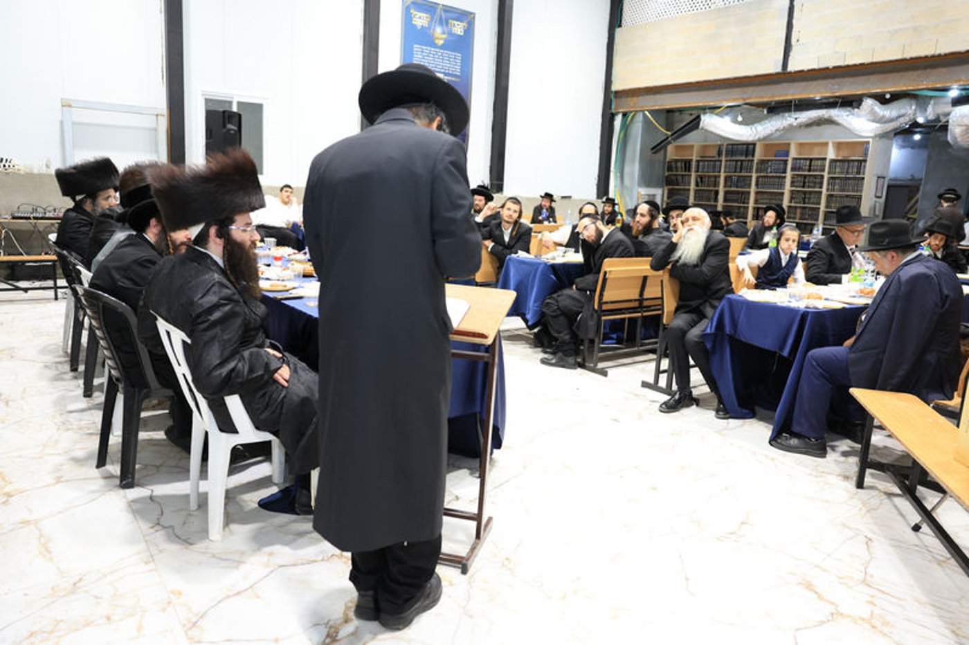 הכנסת ספר תורה לישיבת ברסלב לבעלי תשובה 'נשמת ברסלב'