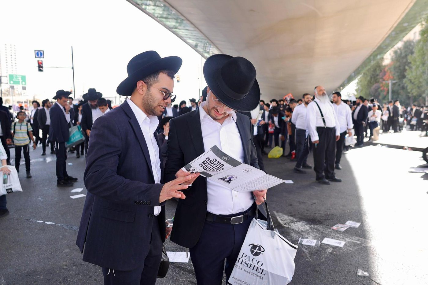 גלריה ראשונית מההכנות לעצרת המיליון בשערי ירושלים 