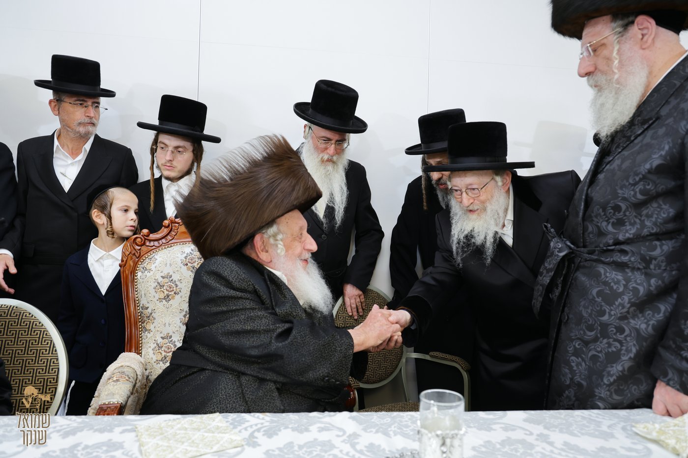 שמחת בר המצווה לנין האדמו"ר מנאראל, ונכד האדמו"ר משאץ ויז'ניץ