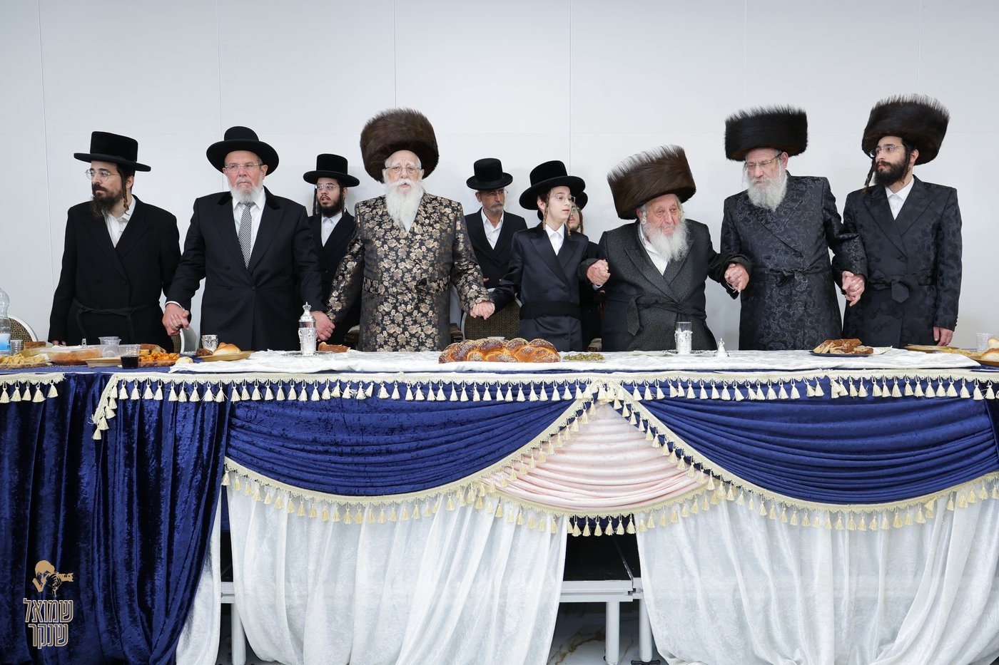 שמחת בר המצווה לנין האדמו"ר מנאראל, ונכד האדמו"ר משאץ ויז'ניץ