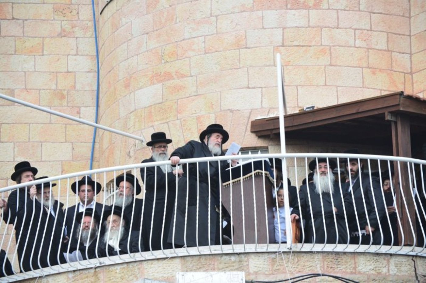 האדמו"ר מויז'ניץ בעצרת תשע"ד