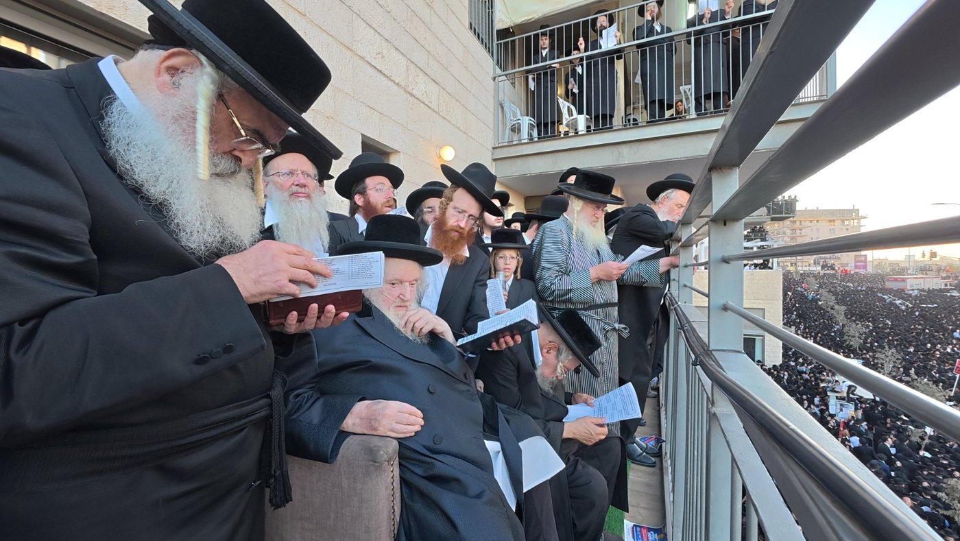 הגר"מ שטרנבוך בעצרת המיליון - חשון תשפ"ו