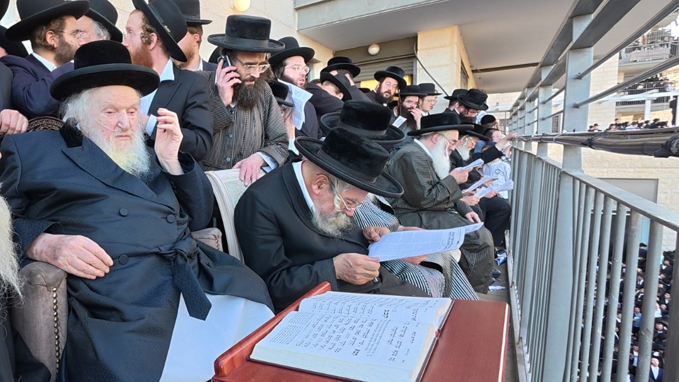 הגר"מ שטרנבוך בעצרת המיליון - חשון תשפ"ו
