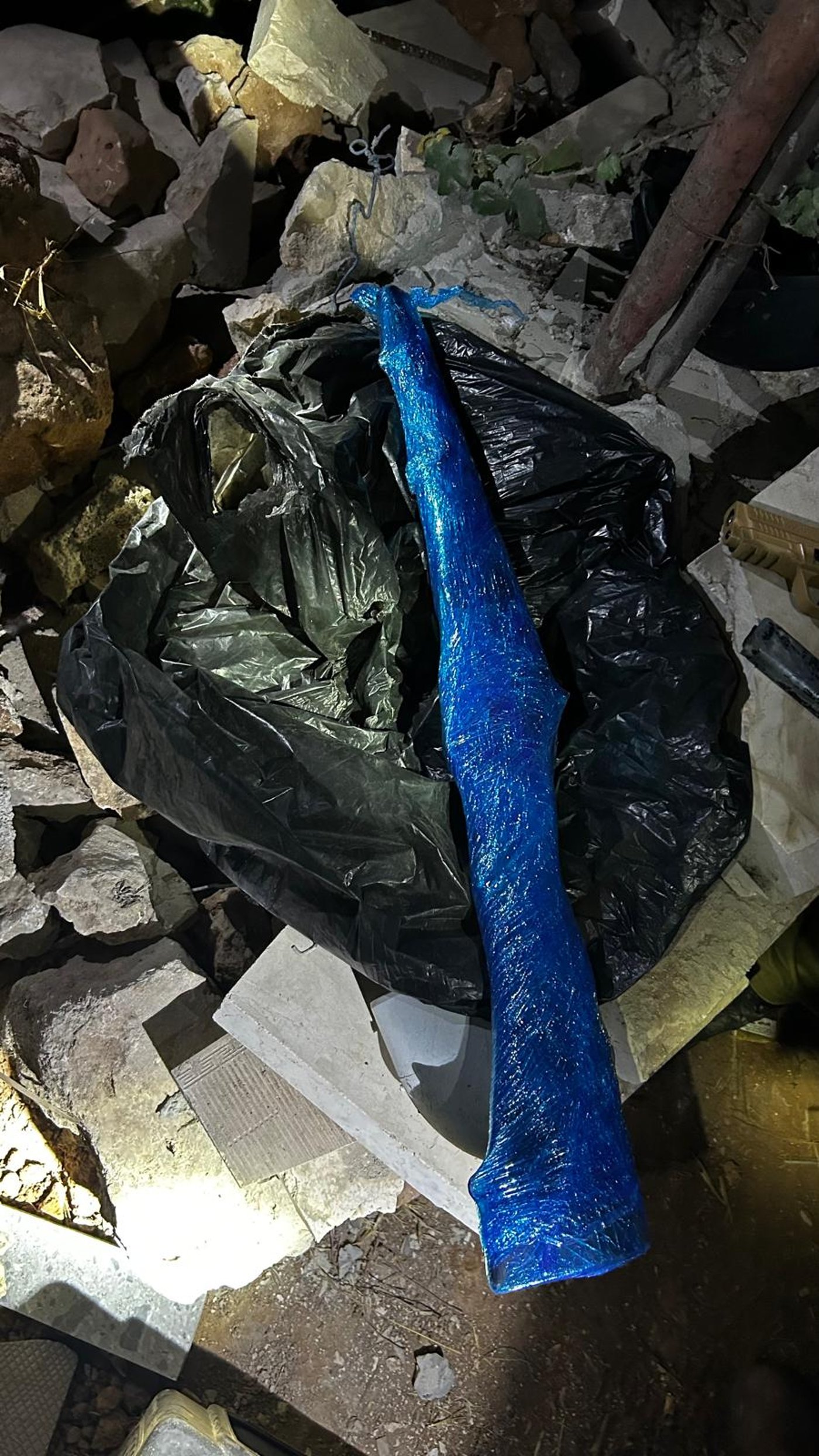 איתור מחרטות לייצור אמצעי לחימה בחברון ומעצר של כ-72 חשודים