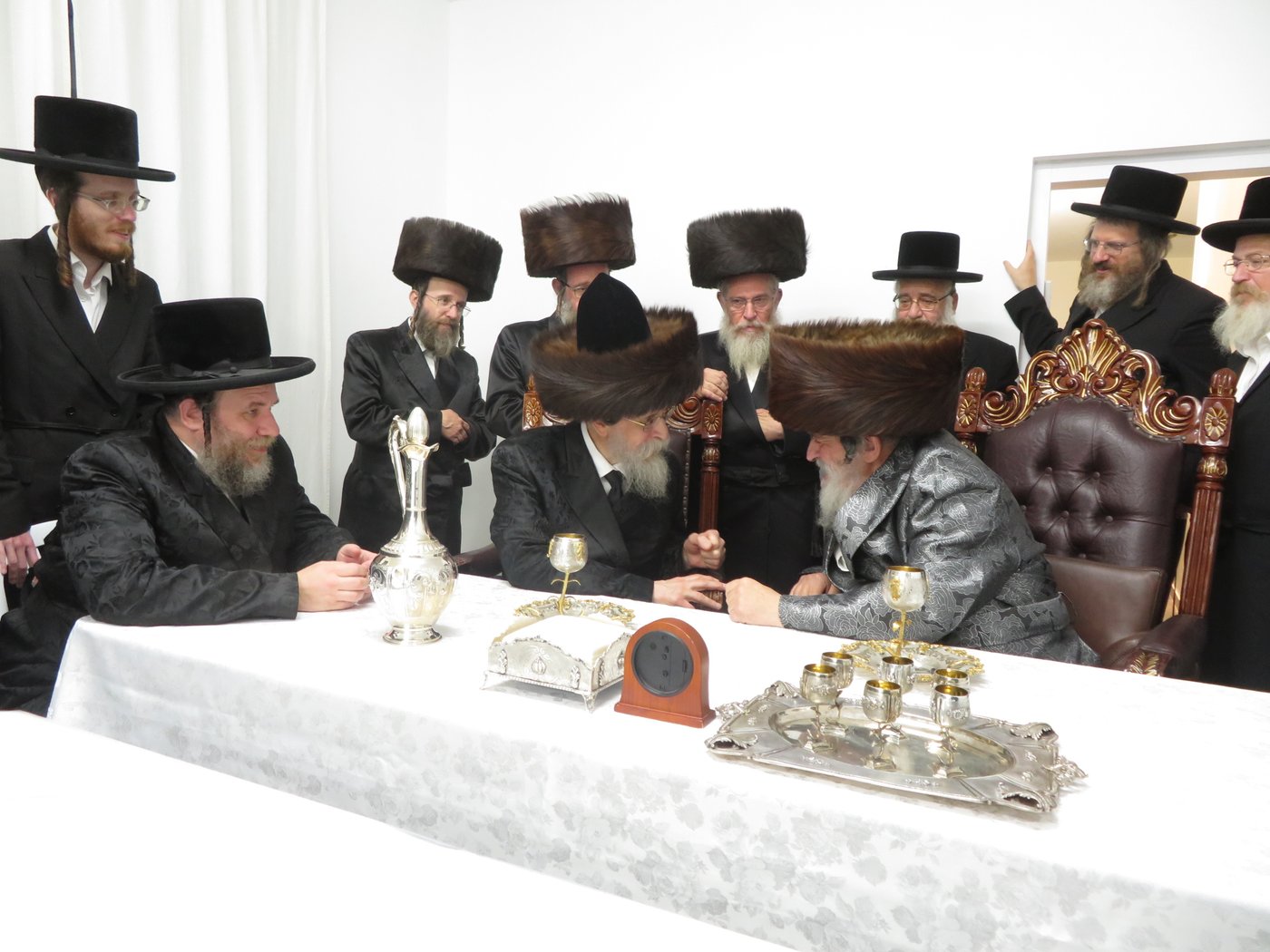 האדמו"ר מבאיאן בביקור אצל האדמו"ר מויז'ניץ