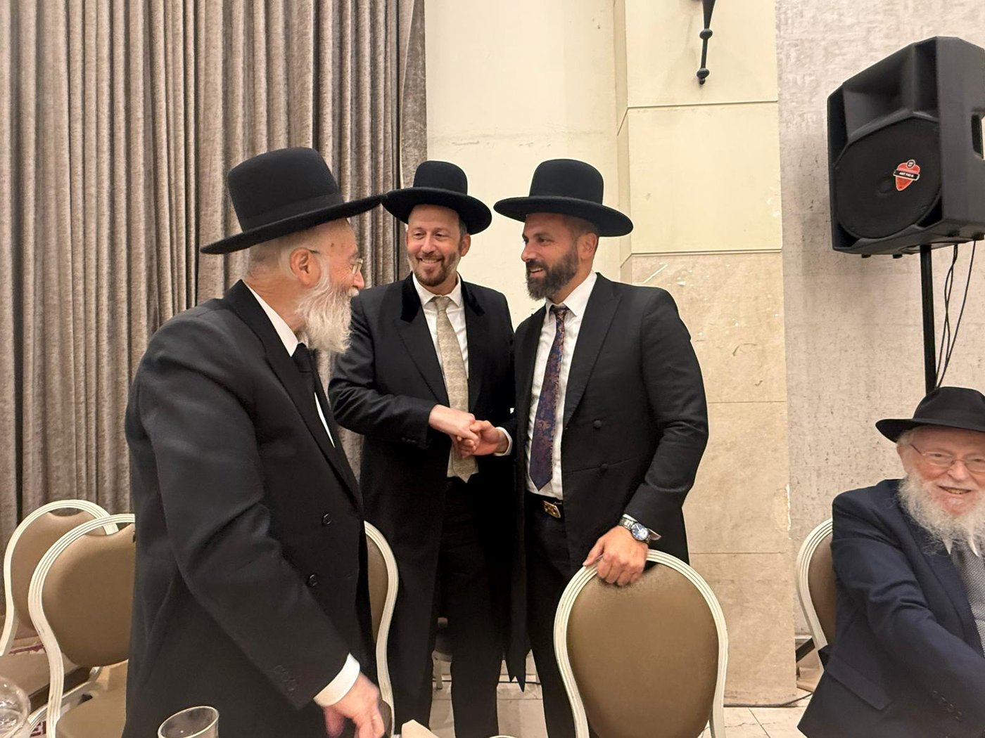 שמחת נישואי בת הרב אשר ויזל