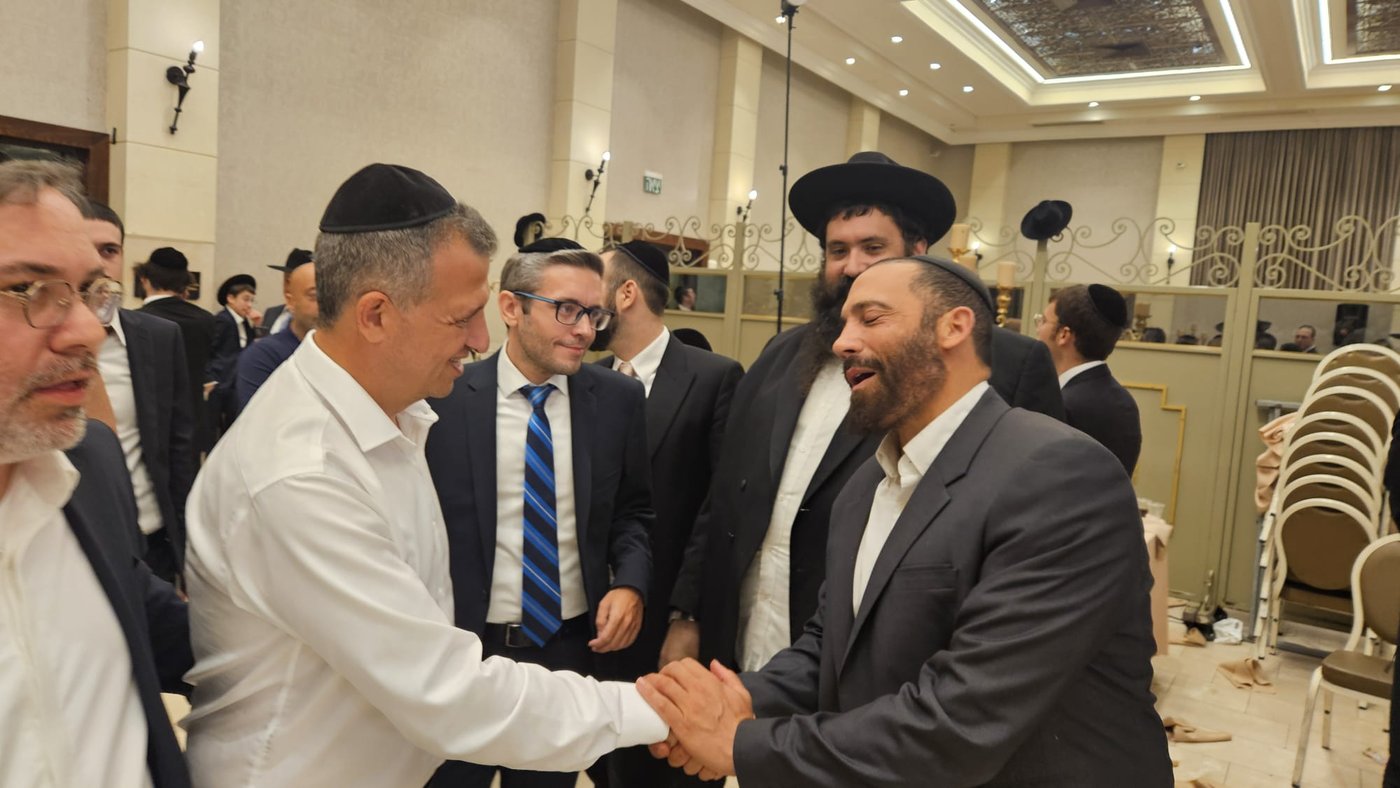 שמחת נישואי בת הרב אשר ויזל