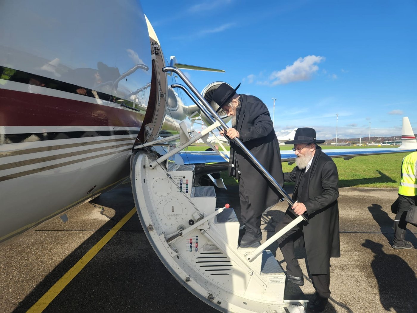 הגר"ד לנדו חוזר ארצה