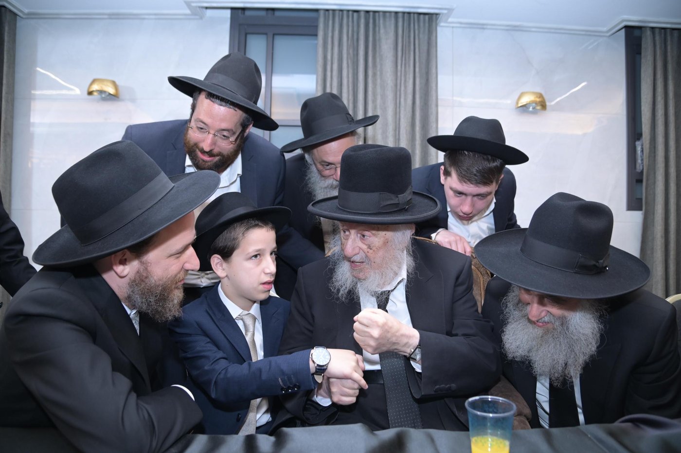 שמחת בר המצווה לנכד הגאון רבי איתמר גרבוז 