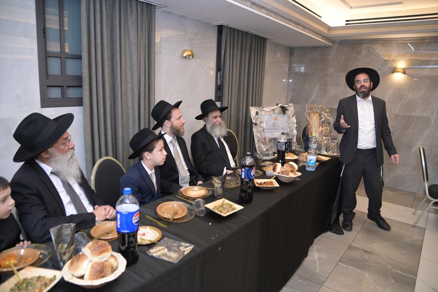 שמחת בר המצווה לנכד הגאון רבי איתמר גרבוז 