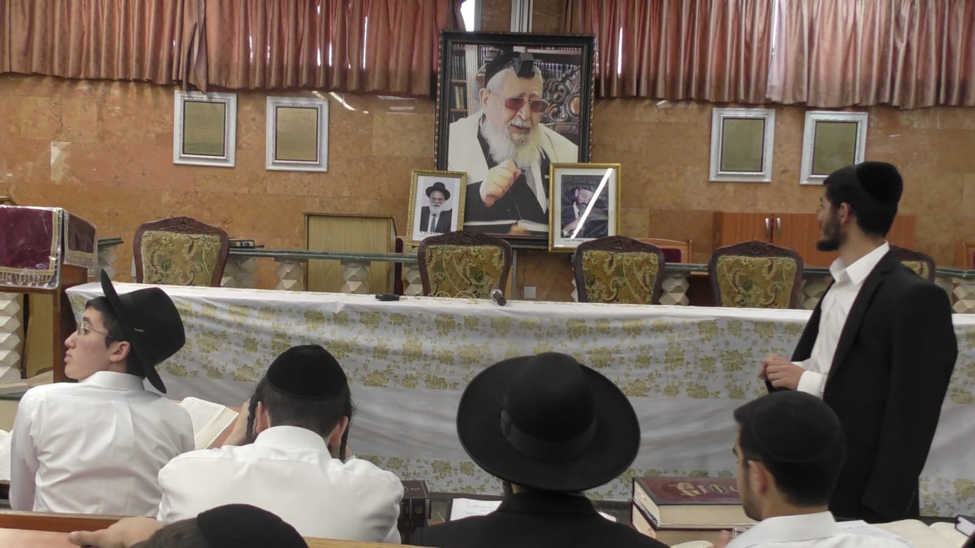 י"ב שנים וחצי יובל ב'כסא רחמים' 