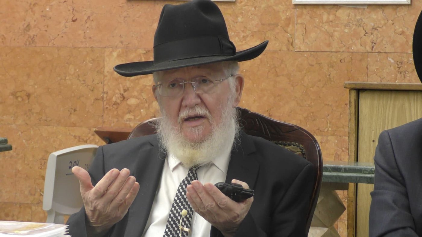 י"ב שנים וחצי יובל ב'כסא רחמים' 