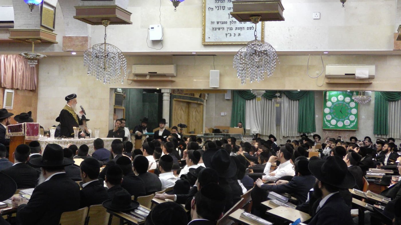 י"ב שנים וחצי יובל ב'כסא רחמים' 