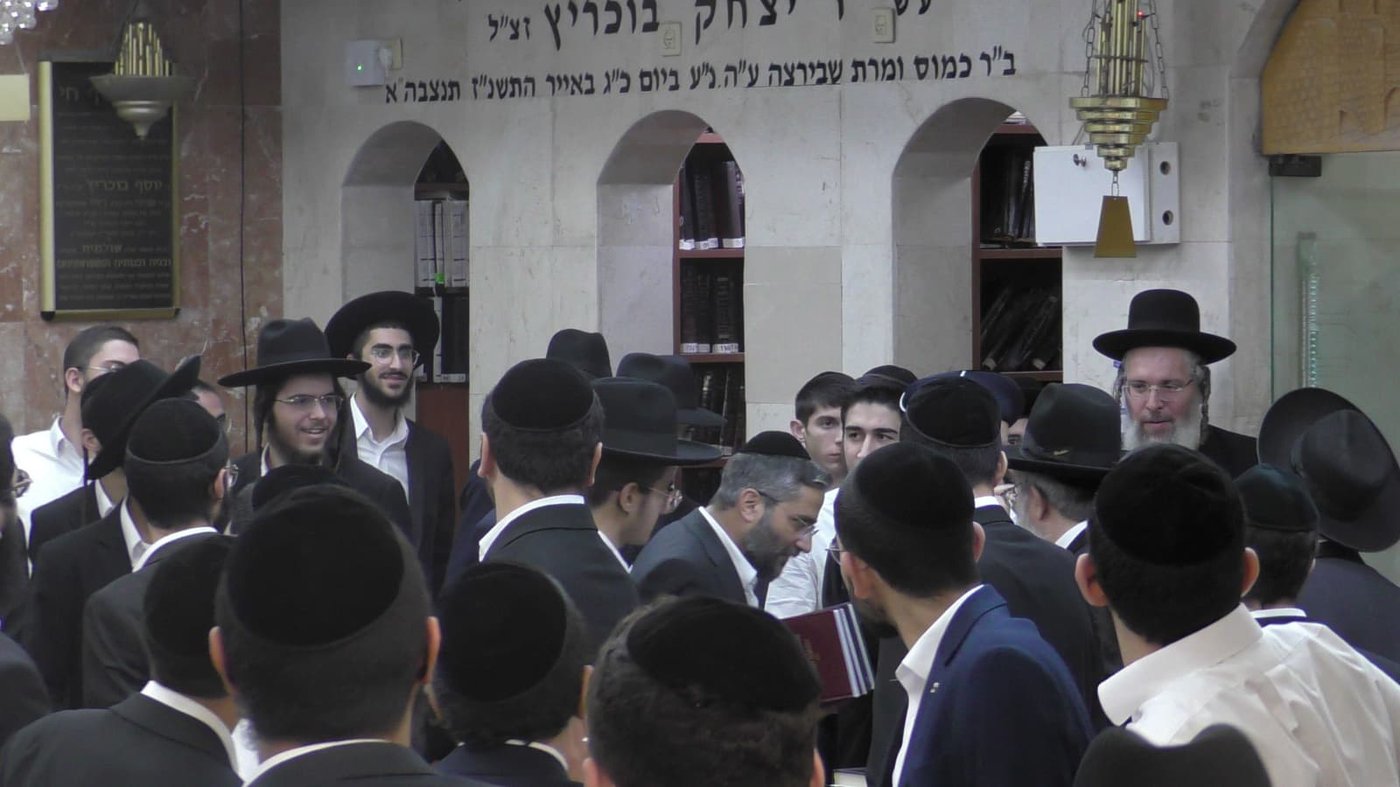 י"ב שנים וחצי יובל ב'כסא רחמים' 