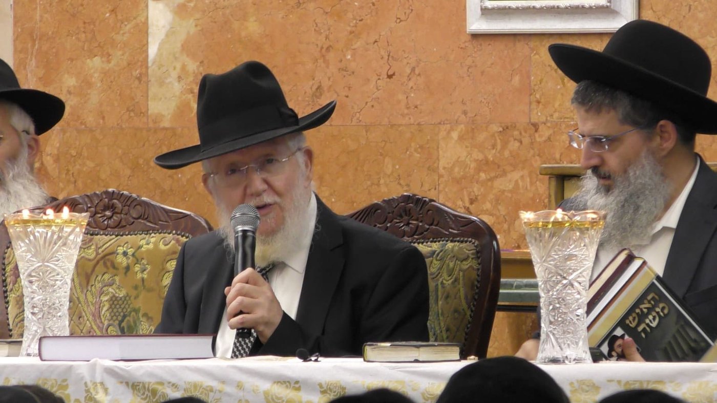 י"ב שנים וחצי יובל ב'כסא רחמים' 