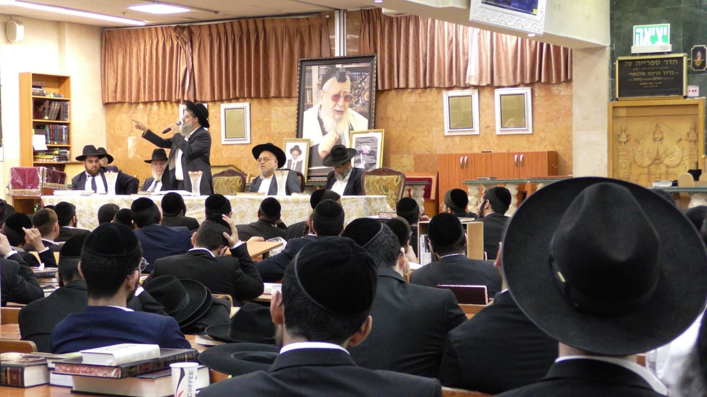 י"ב שנים וחצי יובל ב'כסא רחמים' 