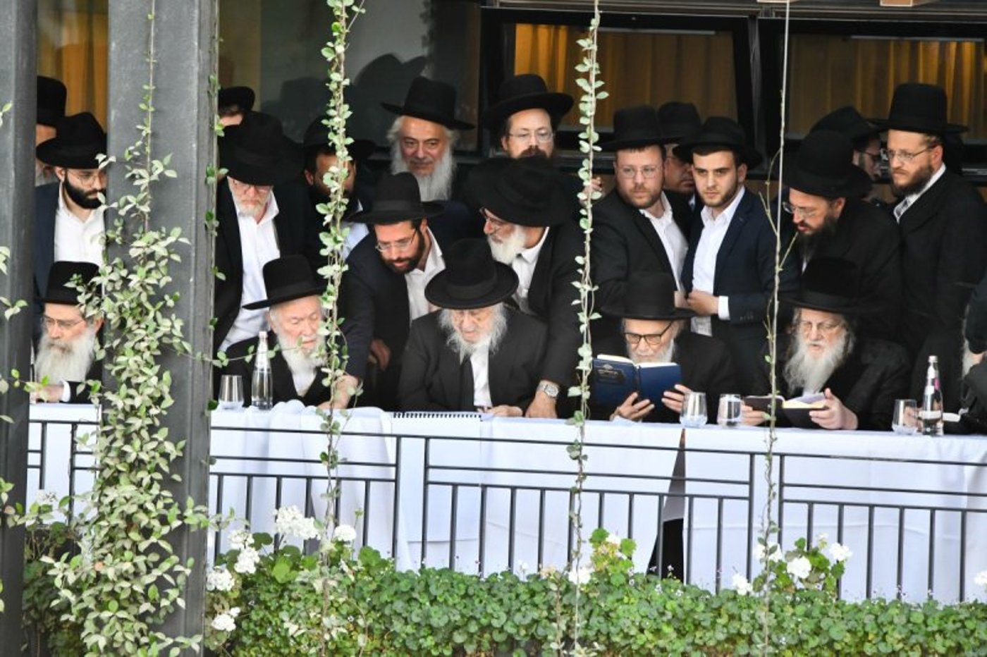 הגר"י זילברשטיין בעצרת המיליון