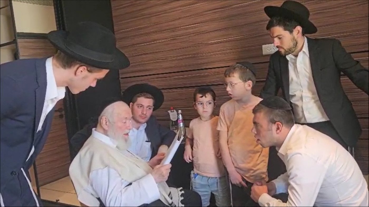 הגר"י זילברשטיין בעצרת המיליון