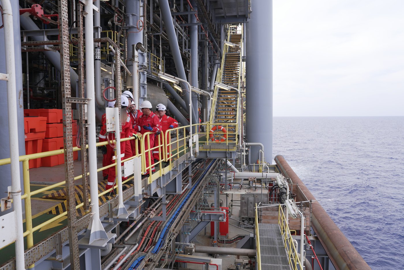 ביקור הוועדה באסדת הגז