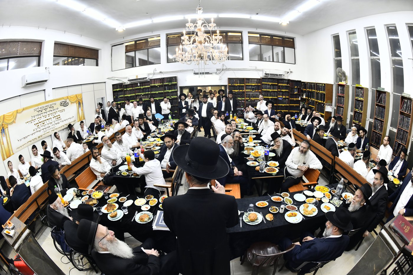 מעמד הסיומים בכולל 'זכר יצחק'