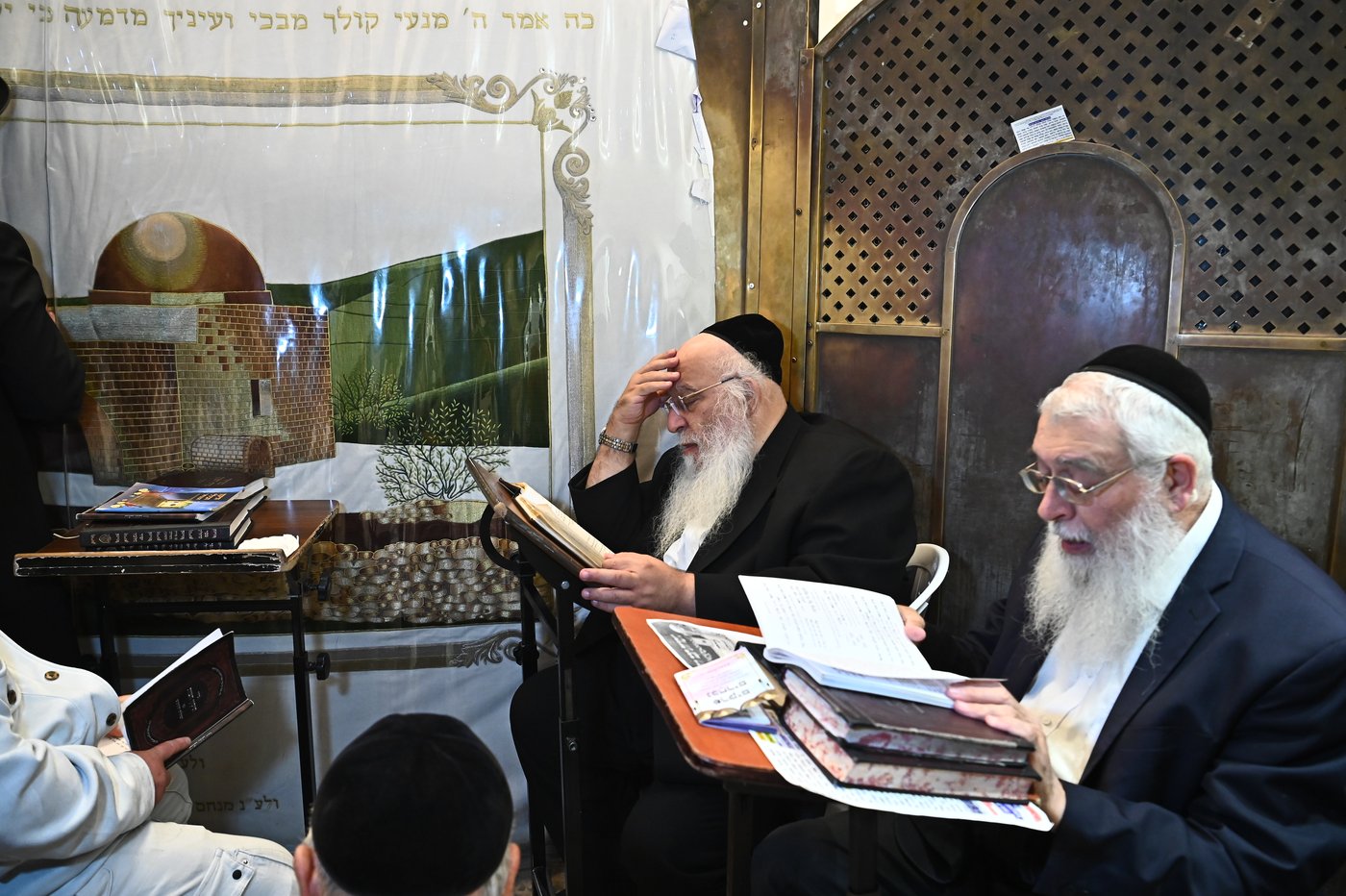 המקובל הגאון הרב בניהו שמואלי בקבר רחל