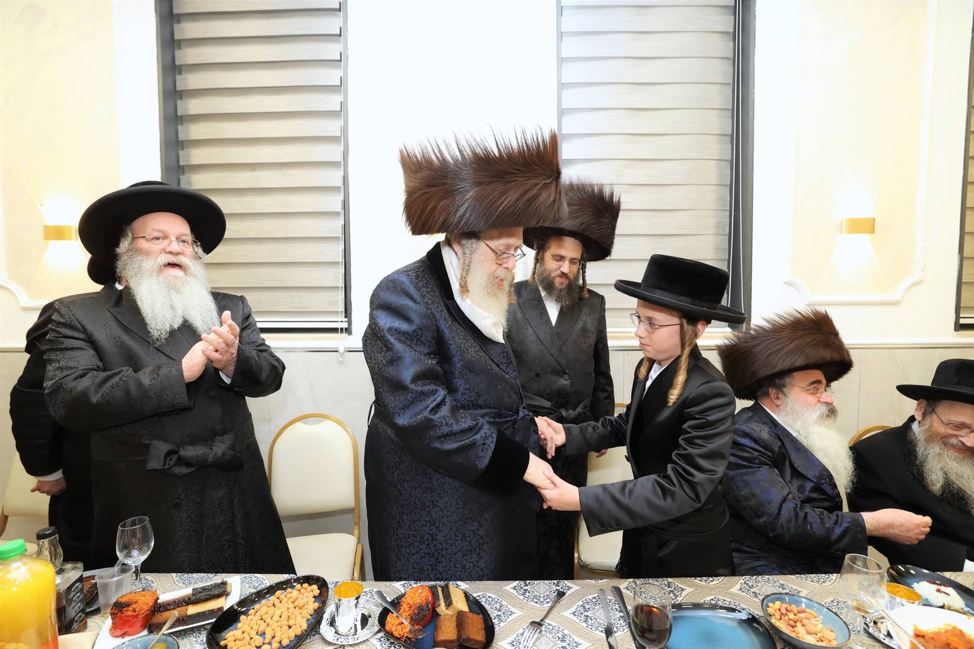 שמחת בית קומרנא ארזי הבירה - לעלוב ירושלים