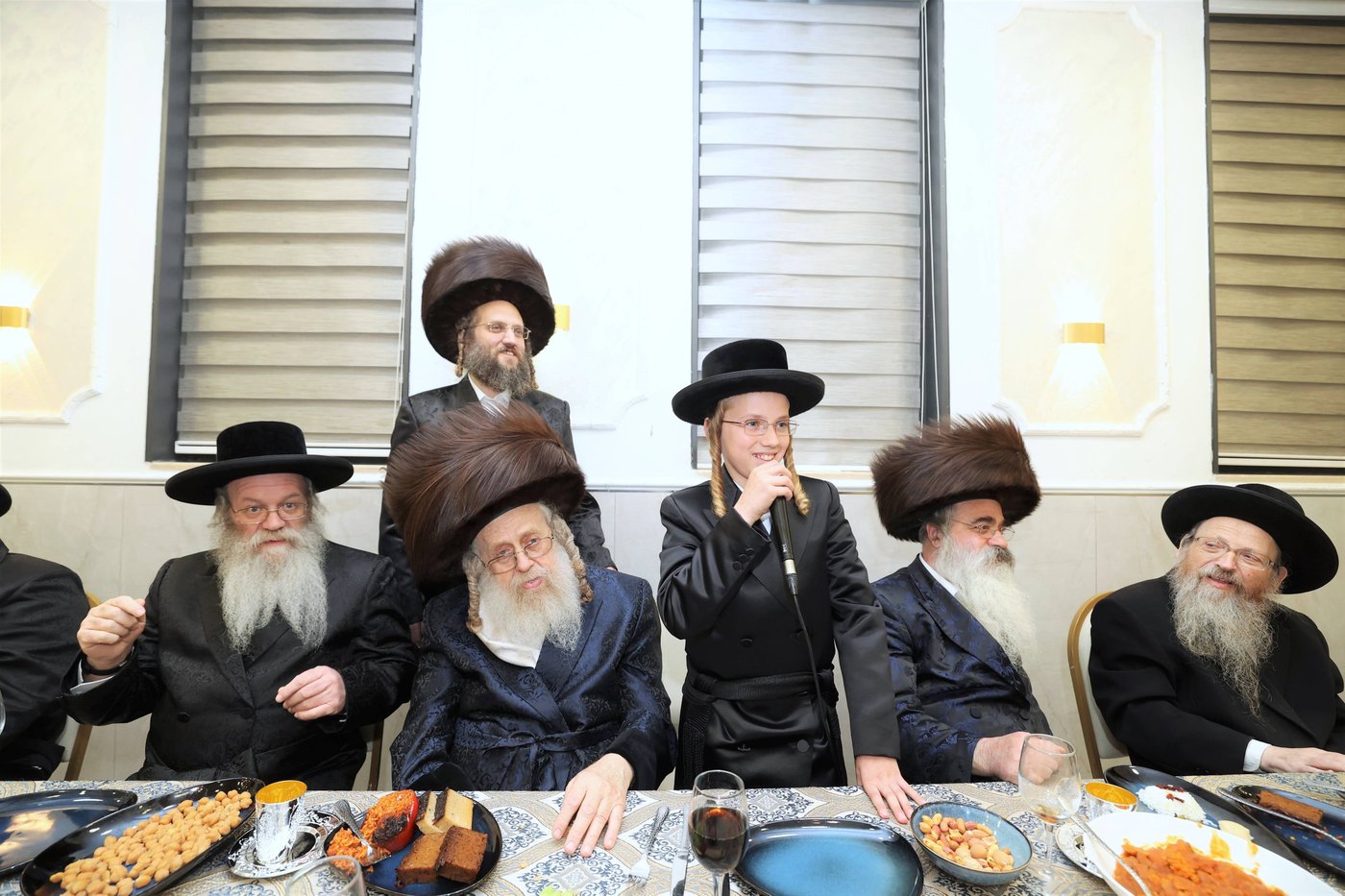 שמחת בית קומרנא ארזי הבירה - לעלוב ירושלים