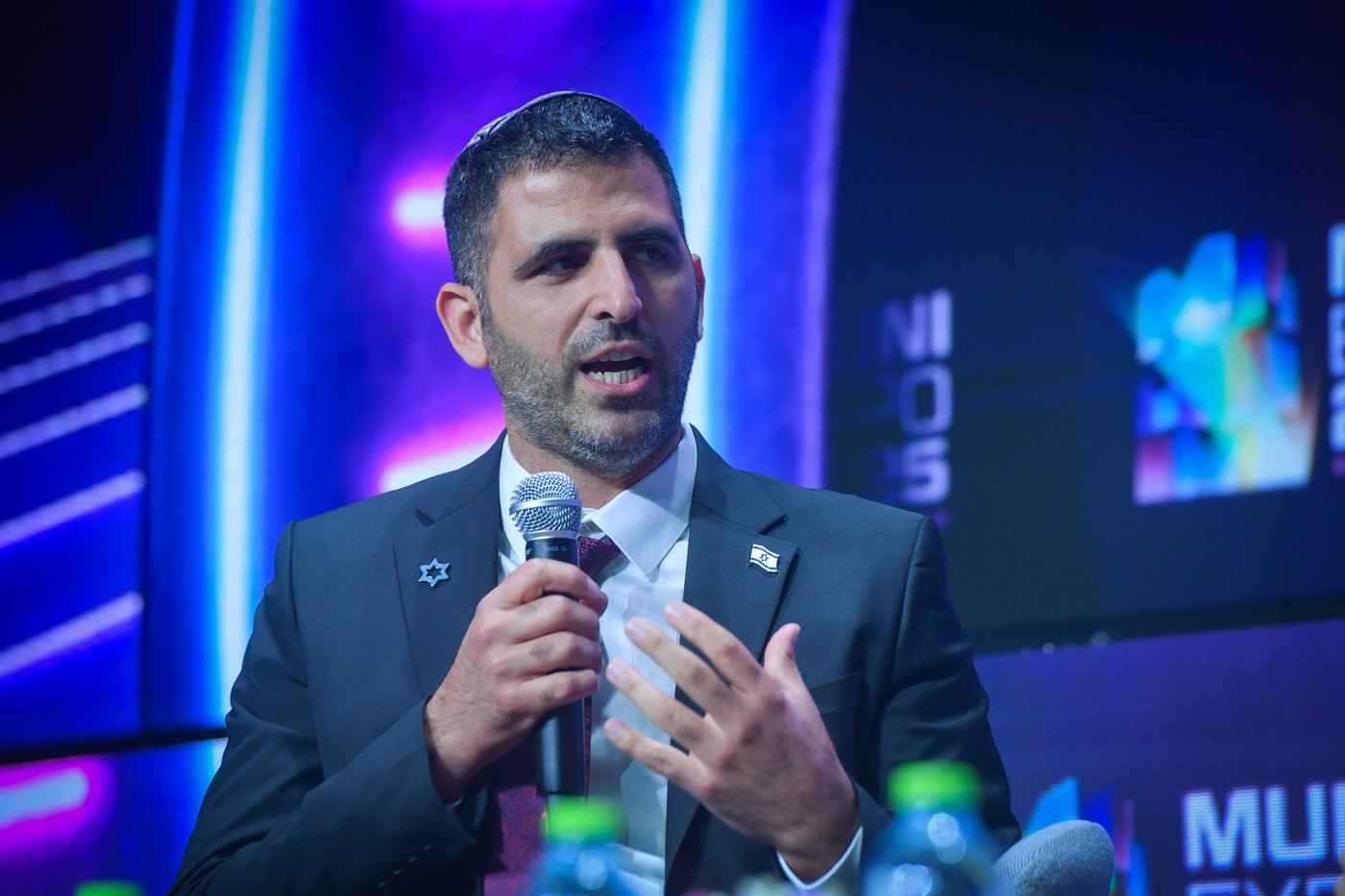 שר התקשורת קרעי