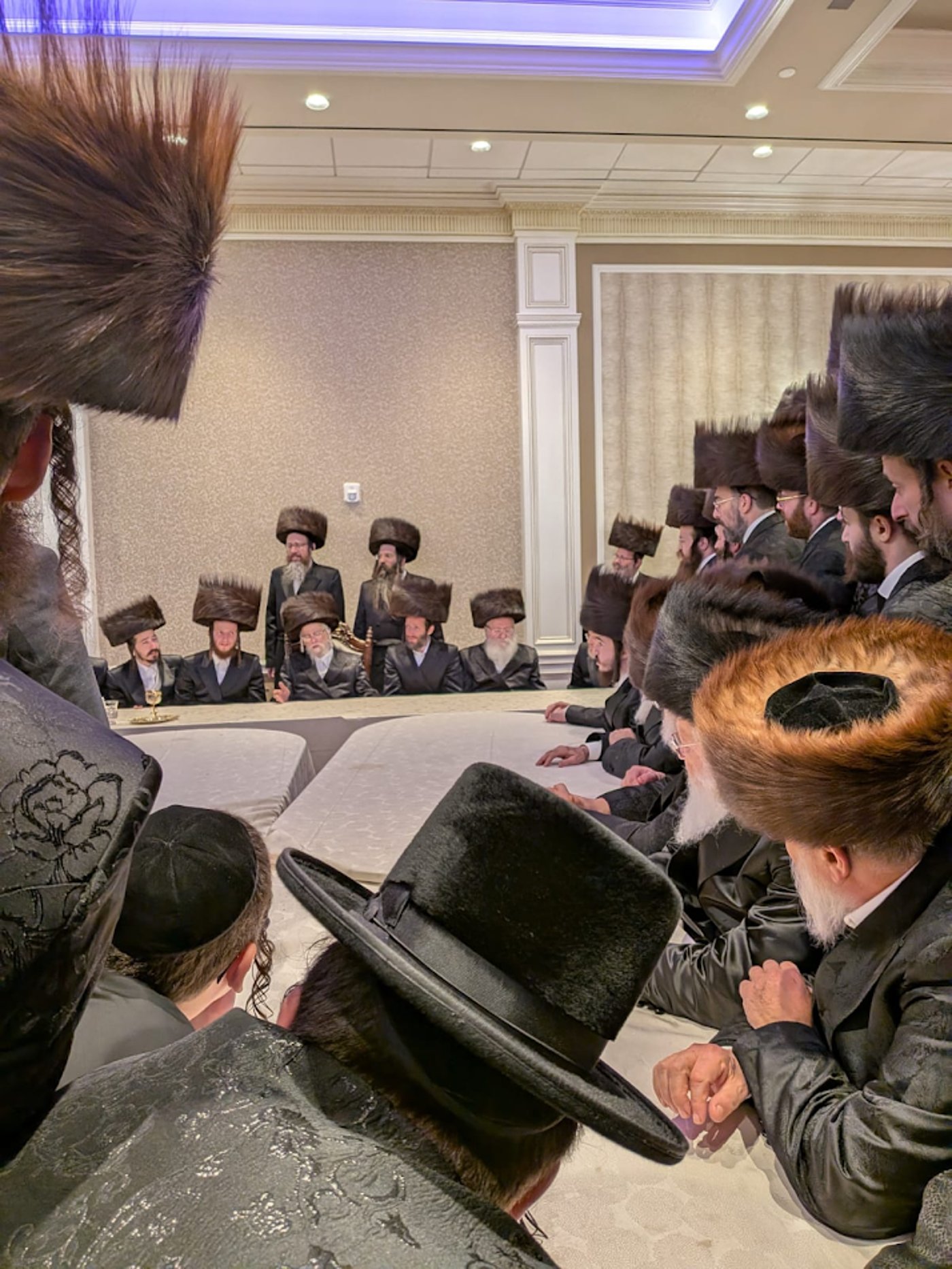 שמחת החתונה אצל מושי רוזנברג