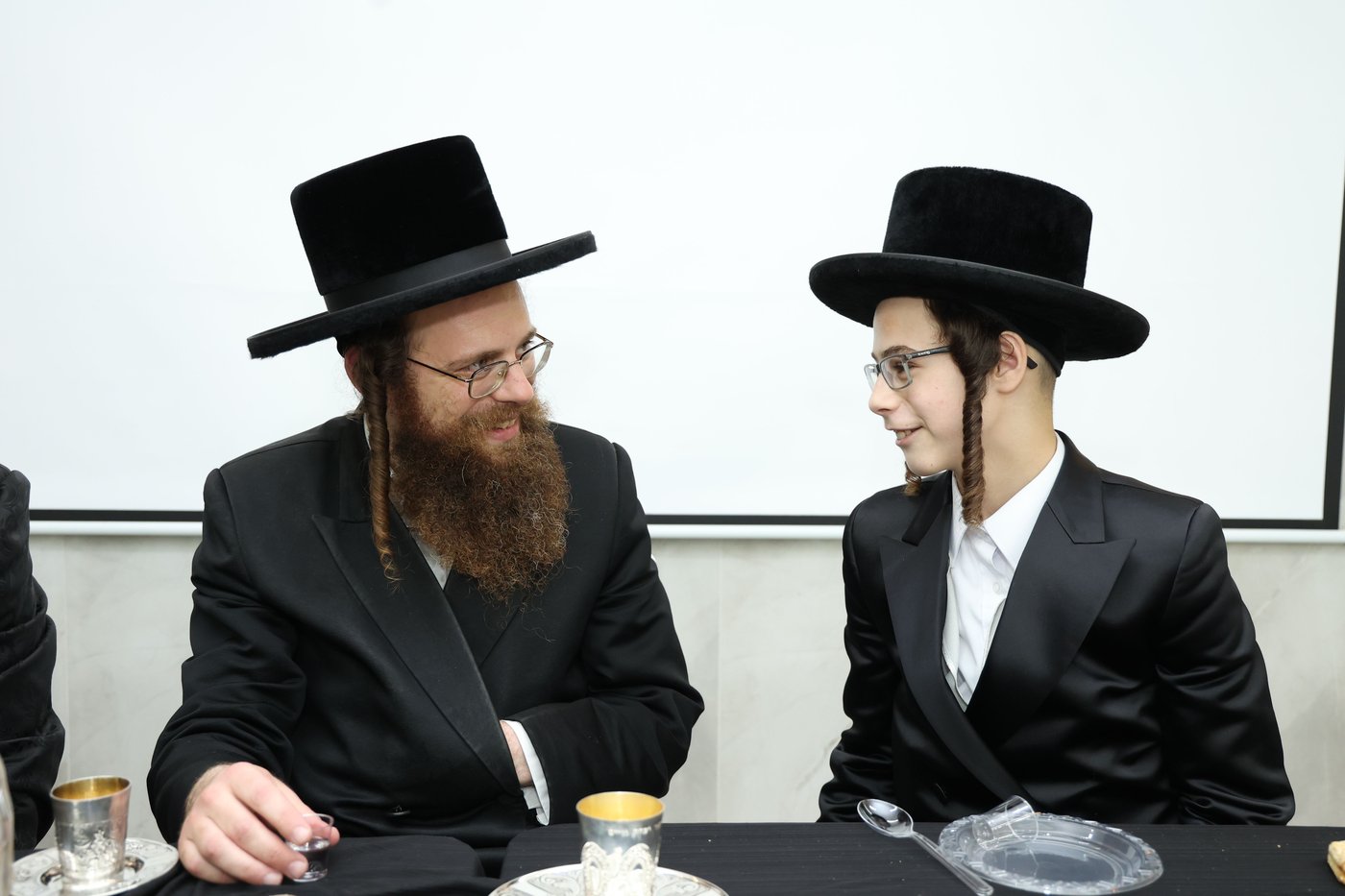 שמחת הבר מצוה לבן הרב אלימלך וייס 