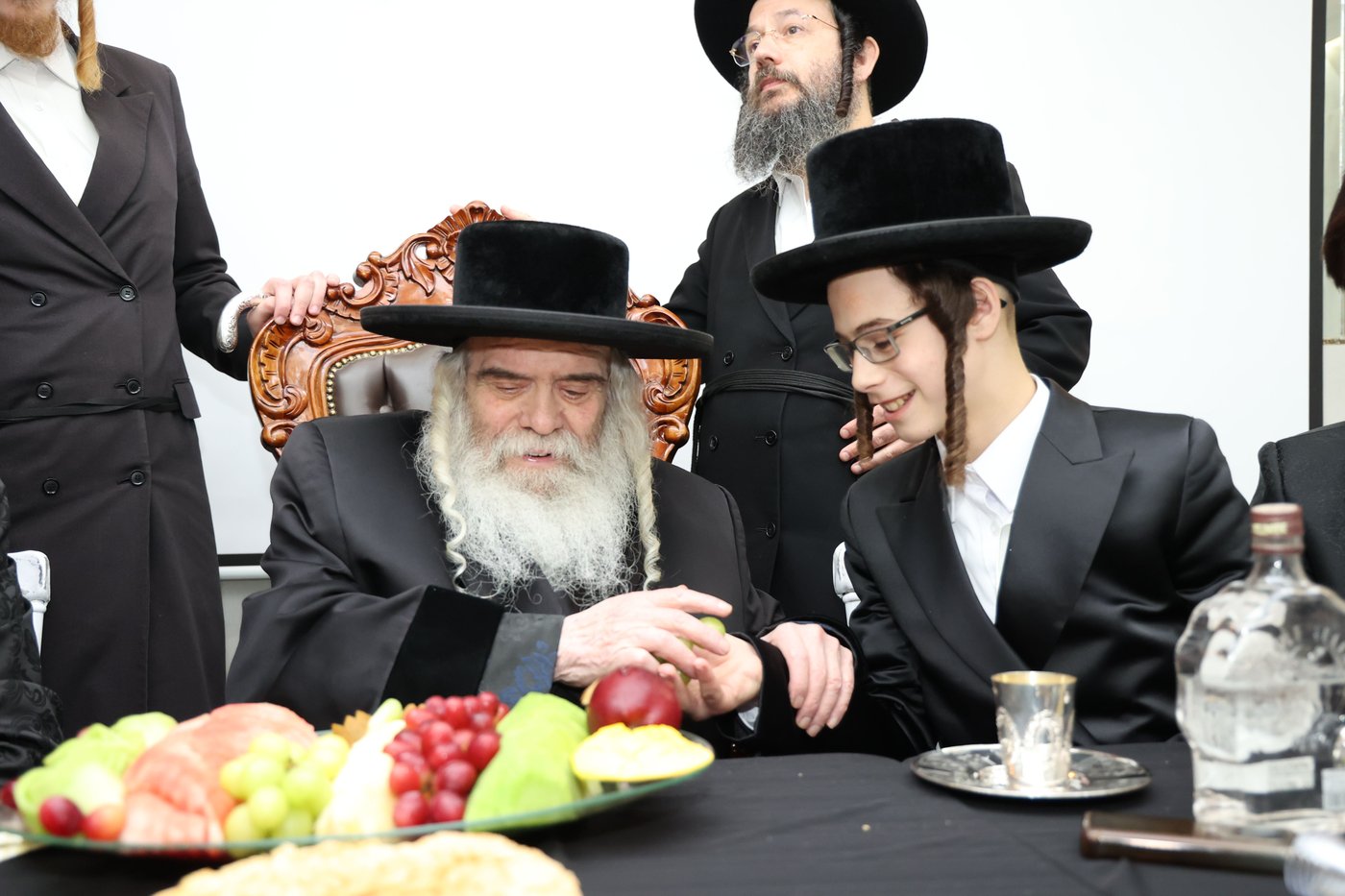 שמחת הבר מצוה לבן הרב אלימלך וייס 