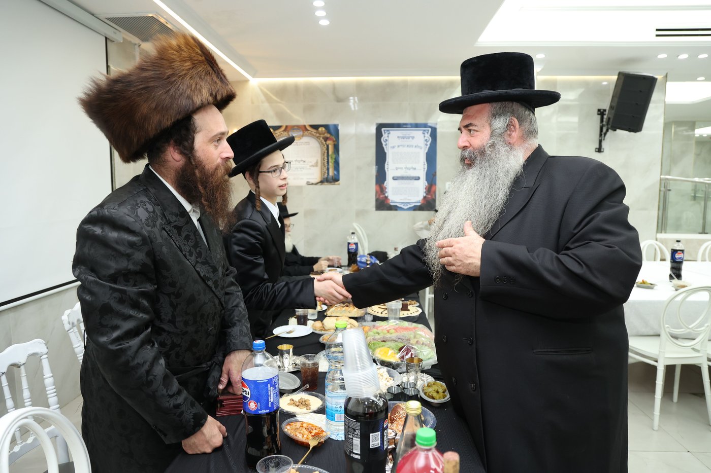 שמחת הבר מצוה לבן הרב אלימלך וייס 