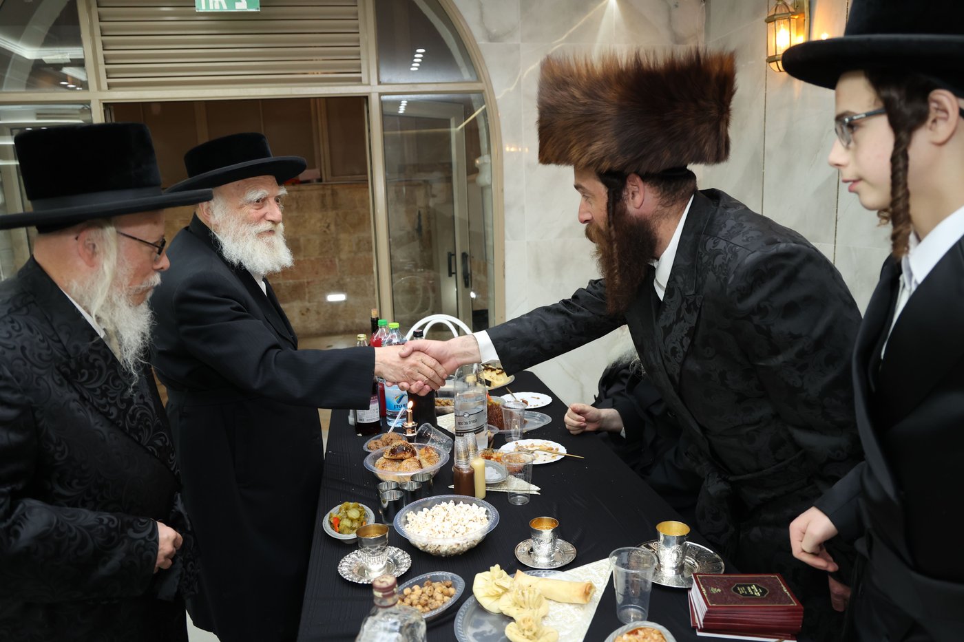 שמחת הבר מצוה לבן הרב אלימלך וייס 