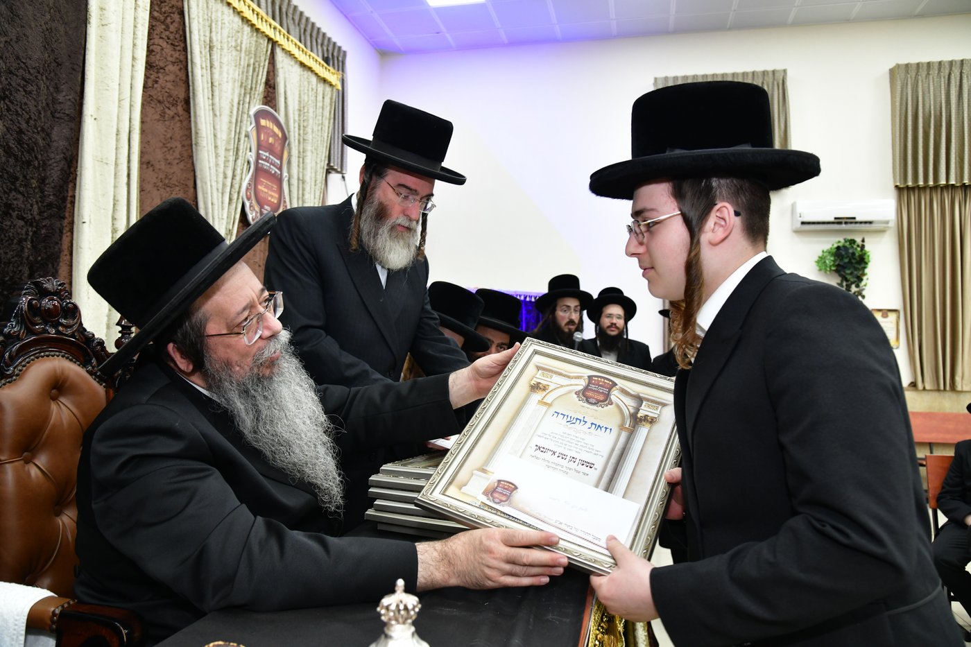 מעמד סיום חמשה חומדשי תורה ב'שבט הלוי'