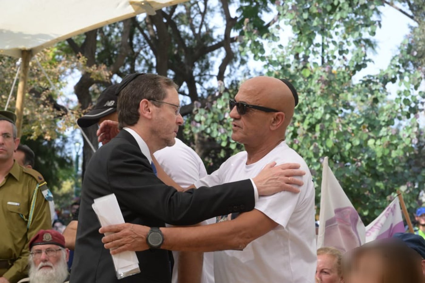 הלווייתו של אסף חממי ז"ל