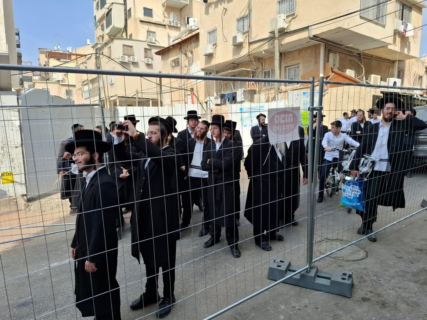 הריסת ביהמ"ד אלכסנדר