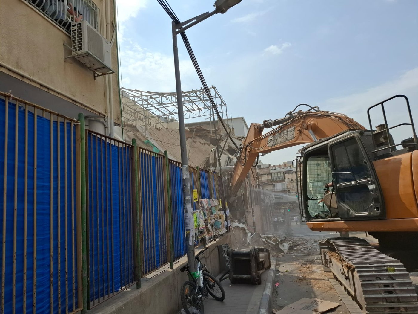 הריסת ביהמ"ד אלכסנדר