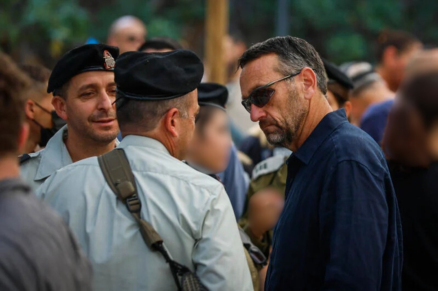 "אני לא מבינה כלום", זעקה האם השכולה בהספד קורע לב בהלווית החטוף