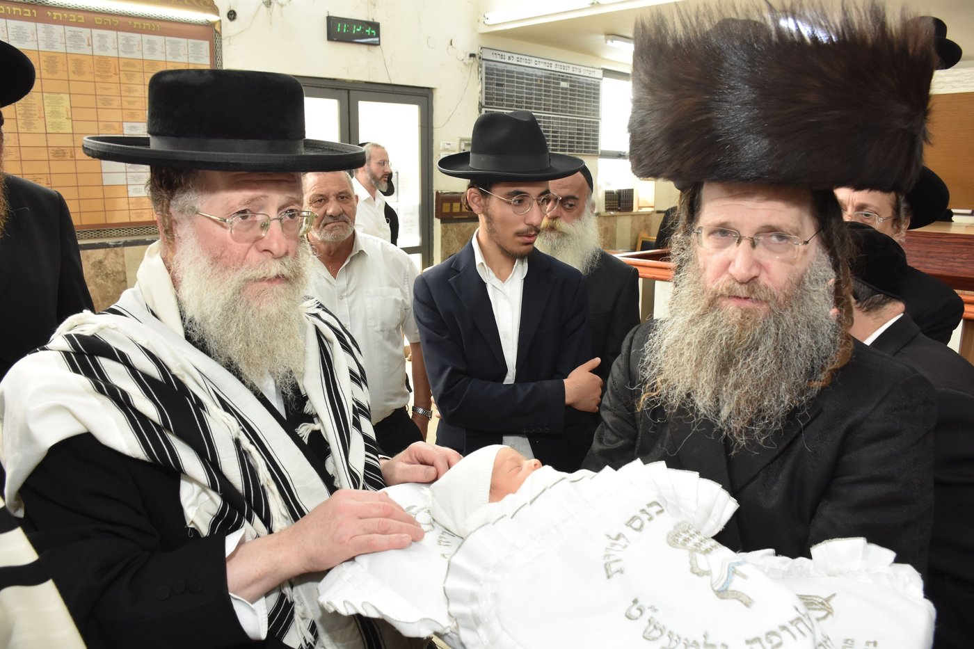 שמחת הברית לנין האדמו"ר מאשלג, ונכד להרב שמעלקא בידרמן